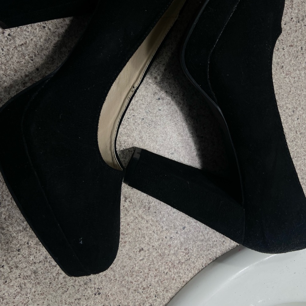Black heels